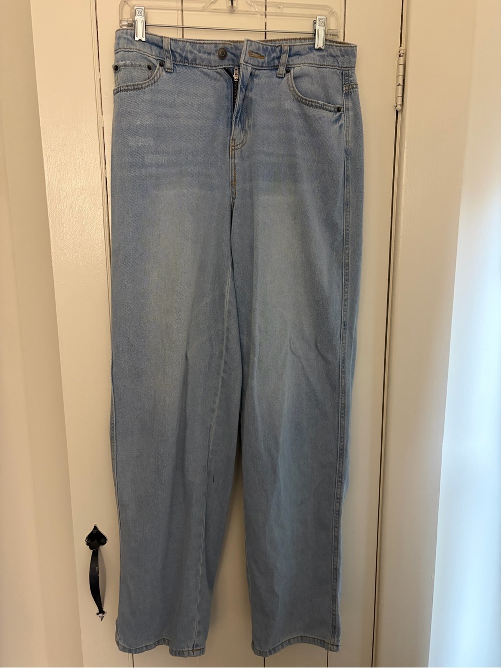 Wide-Leg Light Blue Women’s Jeans